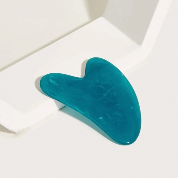 Gua Sha Facial Shaping Board - Picture 2 of 5